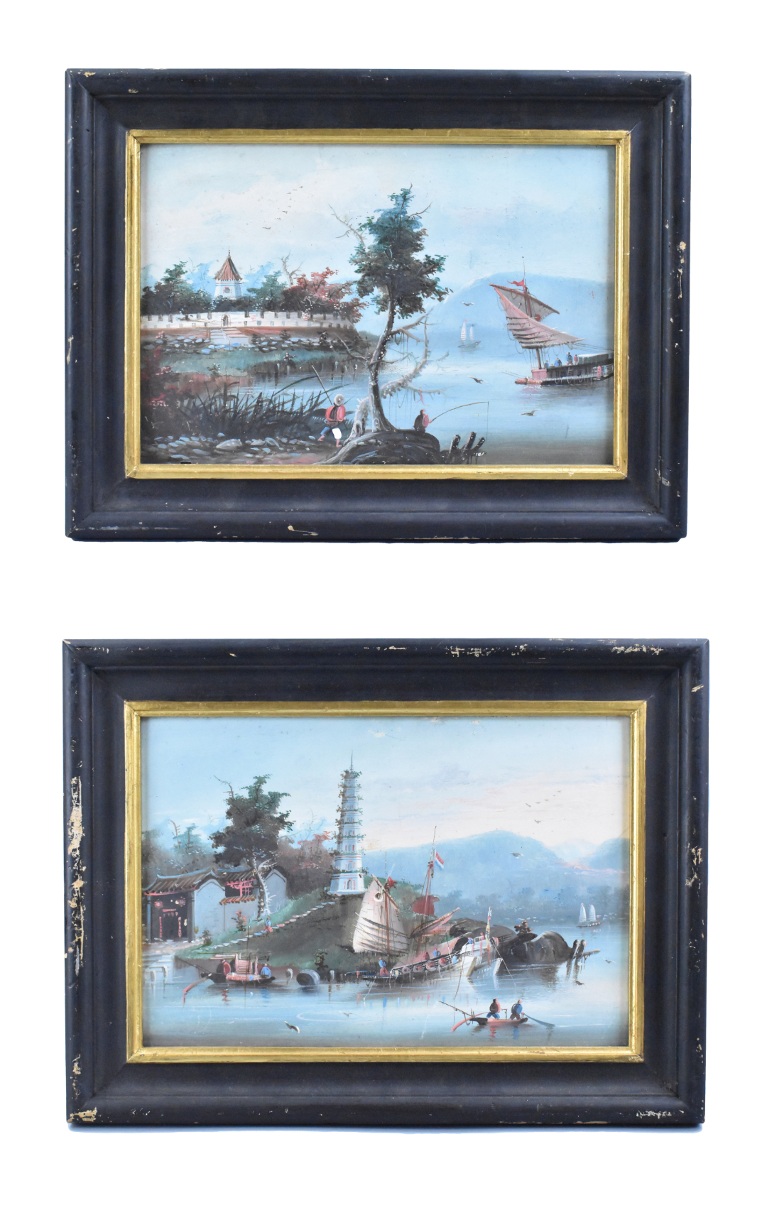 PAIR CHINESE EXPORT PAINTINGS OF 301d44