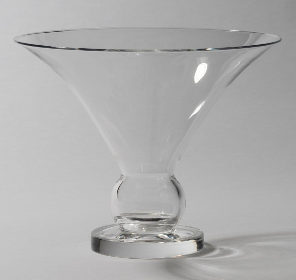 STEUBEN CLEAR GLASS TRUMPET VASE1950s;