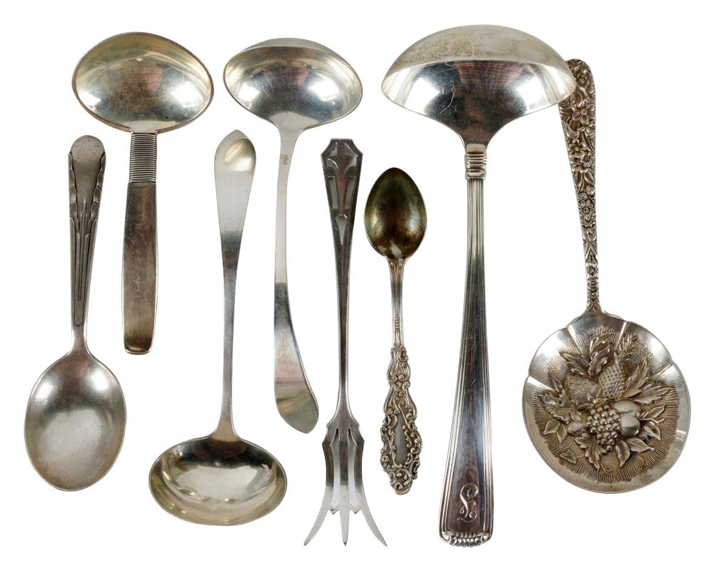 GROUP OF ASSORTED STERLING SERVING 301f5a