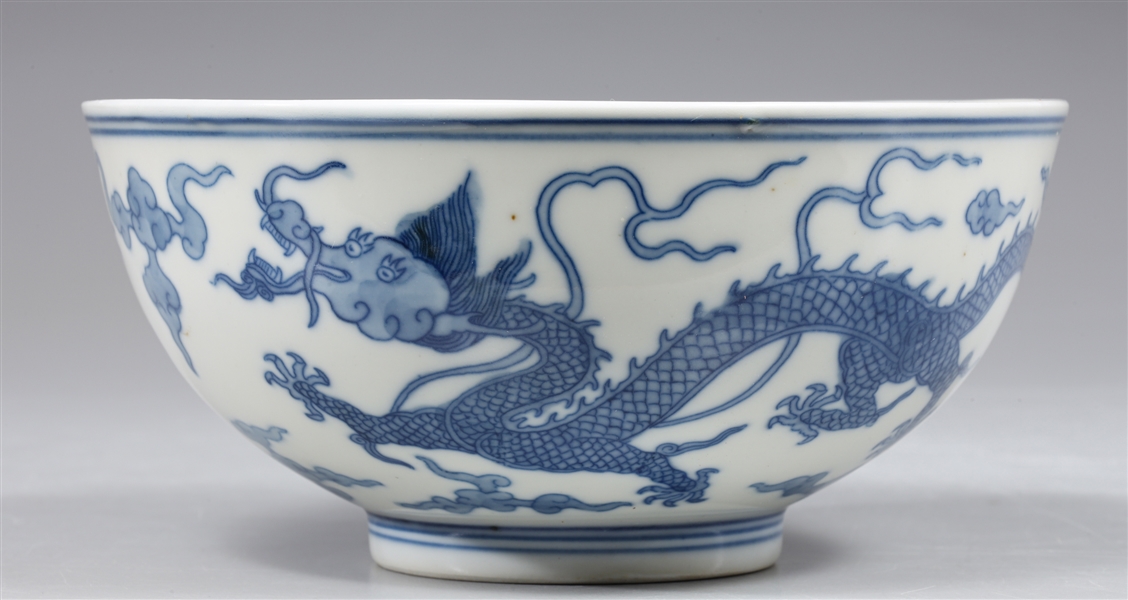 Chinese blue and white porcelain 3047a5
