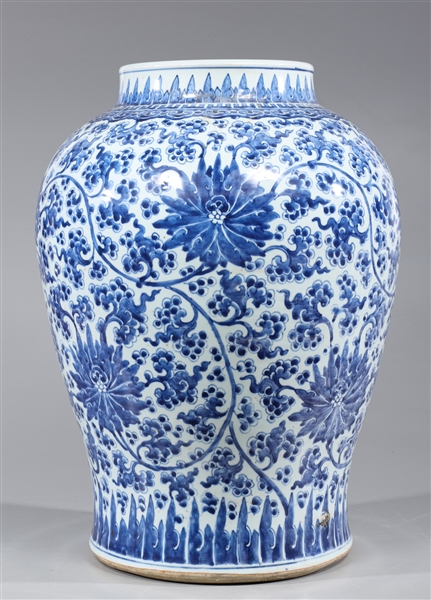 Large and important Chinese blue 3047b3