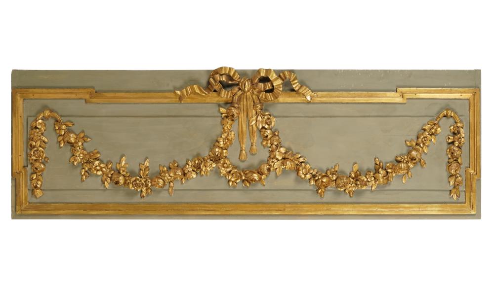 GREY PAINTED AND GILT BOISERIE 3048d2