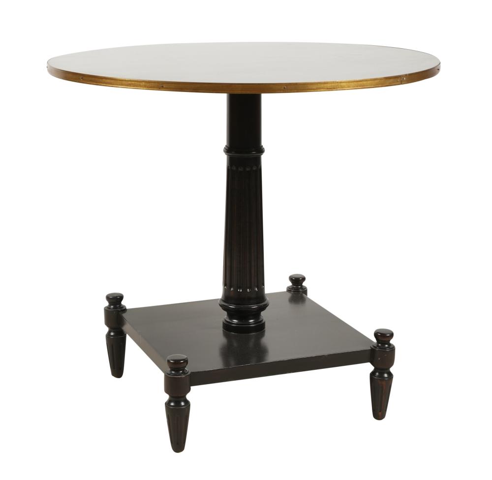 NEOCLASSICAL-STYLE PEDESTAL TABLENeoclassical-Style