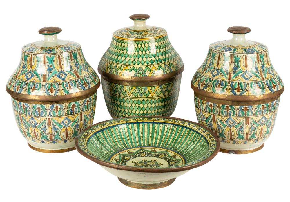 FOUR MOROCCAN GLAZED CERAMIC VESSELSFour 3049bc