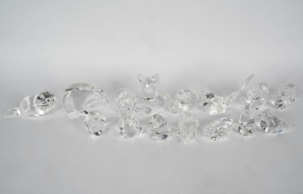 COLLECTION OF STEUBEN GLASS ANIMAL 3049c5