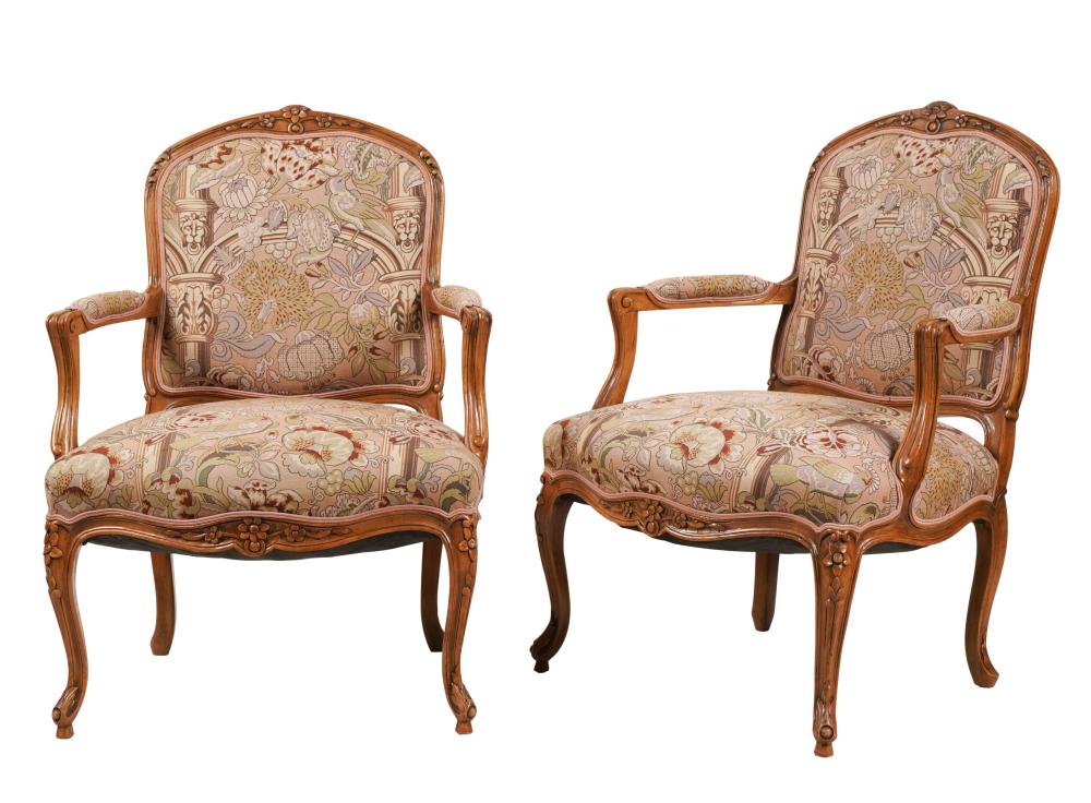 PAIR OF LOUIS XV STYLE FAUTEUILSPair 304a04