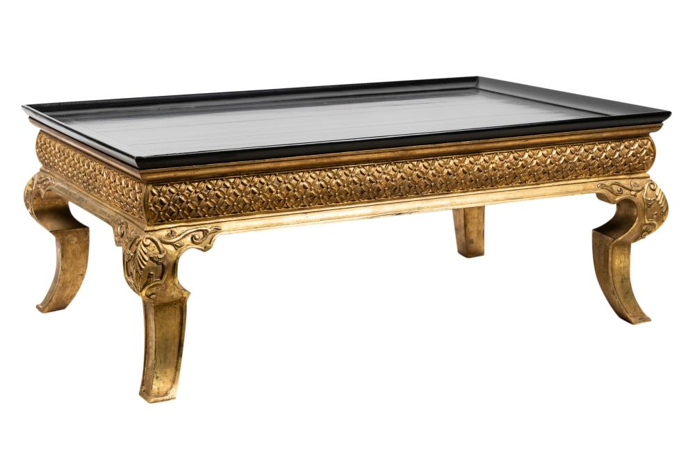 GILT AND EBONIZED WOOD COFFEE TABLEGilt 304a00