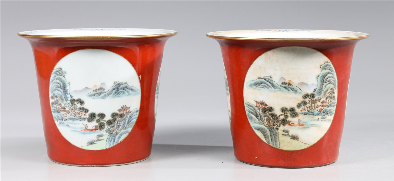 Pair of Chinese enameled porcelain 304af1