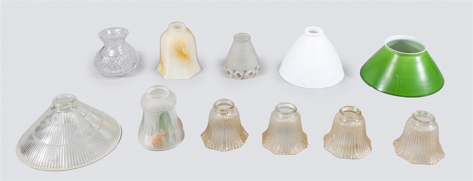 Group of twelve various glass lamp 304b8c
