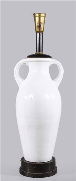 Large Vintage white glaze ceramic 304b9d