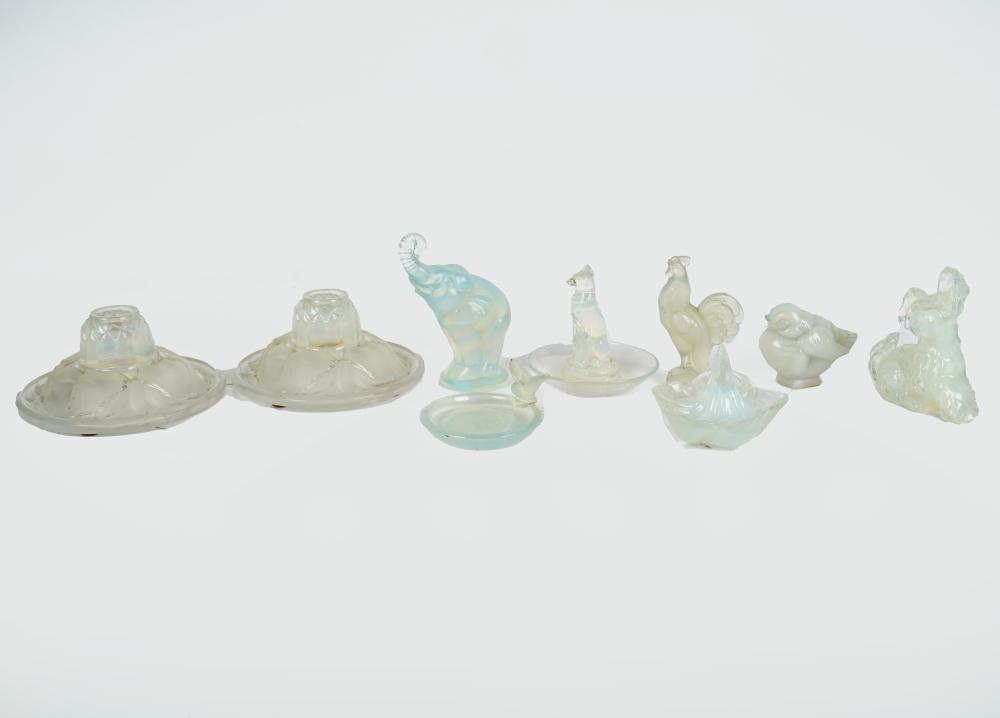 COLLECTION OF MOLDED GLASS FIGURES 304f5d