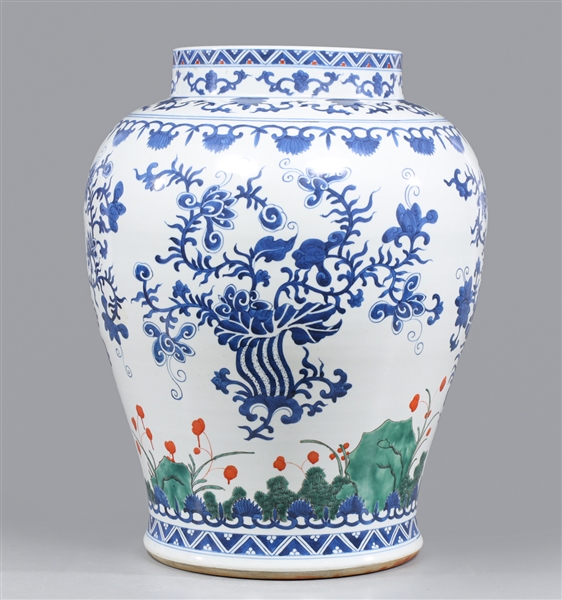 Large Chinese blue on white ceramic 30500c