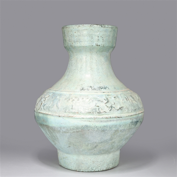 Chinese green glazed ceramic vase 30501f