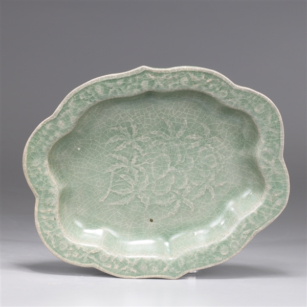 Korean celadon crackle glazed dish 305028