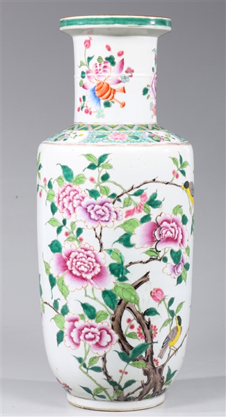 Chinese enameled porcelain famille 305023