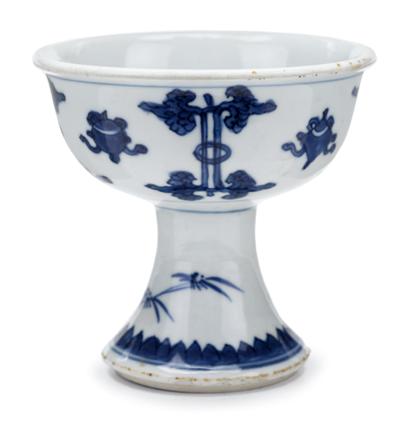 Chinese blue and white porcelain 4d4de