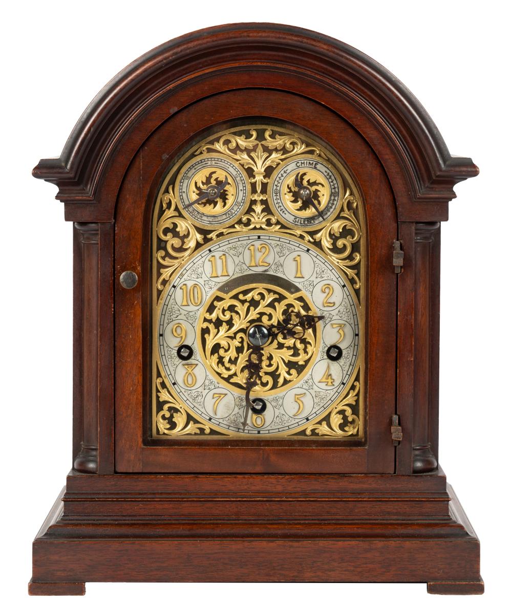 GERMAN MAHOGANY MANTLE CLOCKGerman