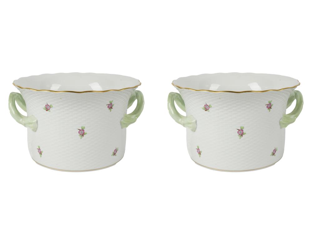 PAIR OF HEREND PORCELAIN CACHEPOTSPair