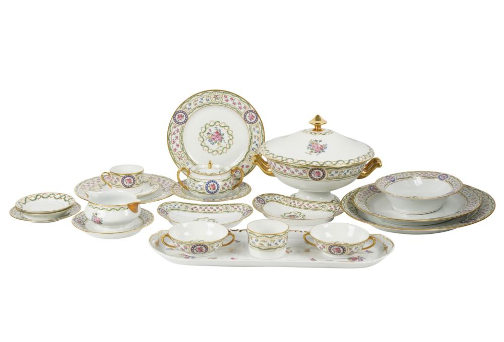 HAVILAND LIMOGES PORCELAIN SERVICEHaviland