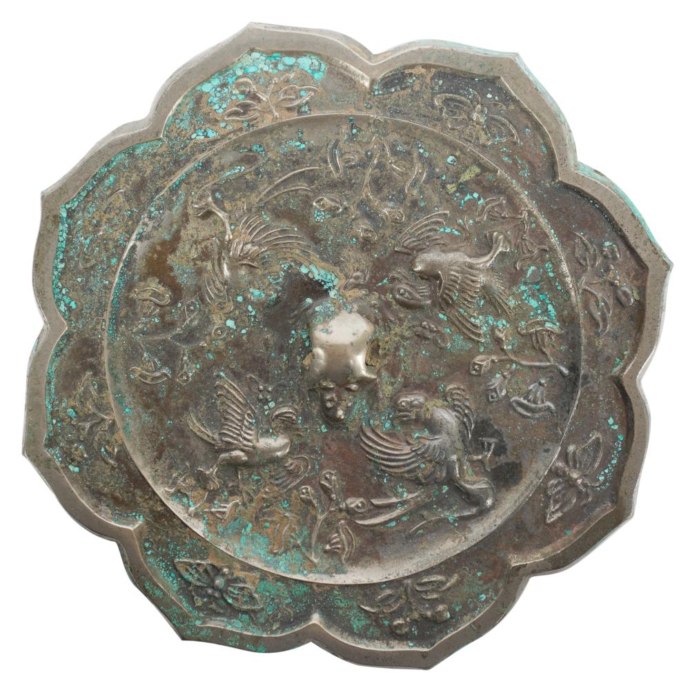 CHINESE BRONZE MIRRORChinese Bronze