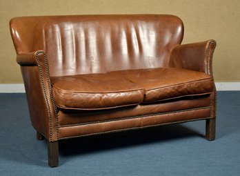 A petite contemporary brown leather 3058c1