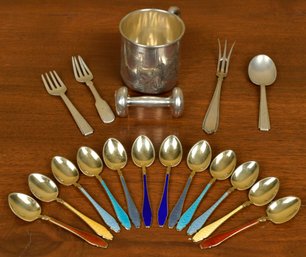 An assorted lot of vintage sterling 3059f8