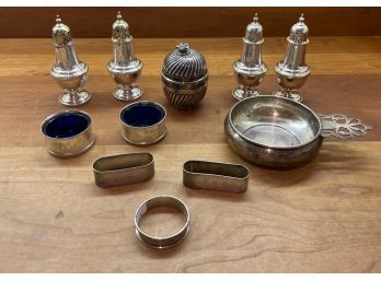 A small lot of sterling silver  305aa7