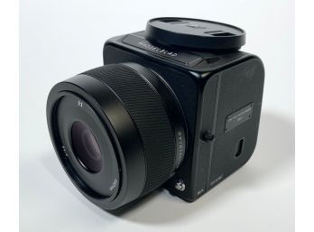 A Hasselblad 907x CFV II 50C medium 305cab