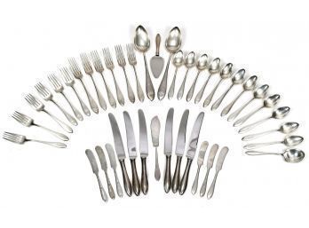 A set of Towle sterling flatware  305dbf