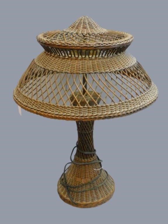 NATURAL WICKER TABLE LAMP, ARTS