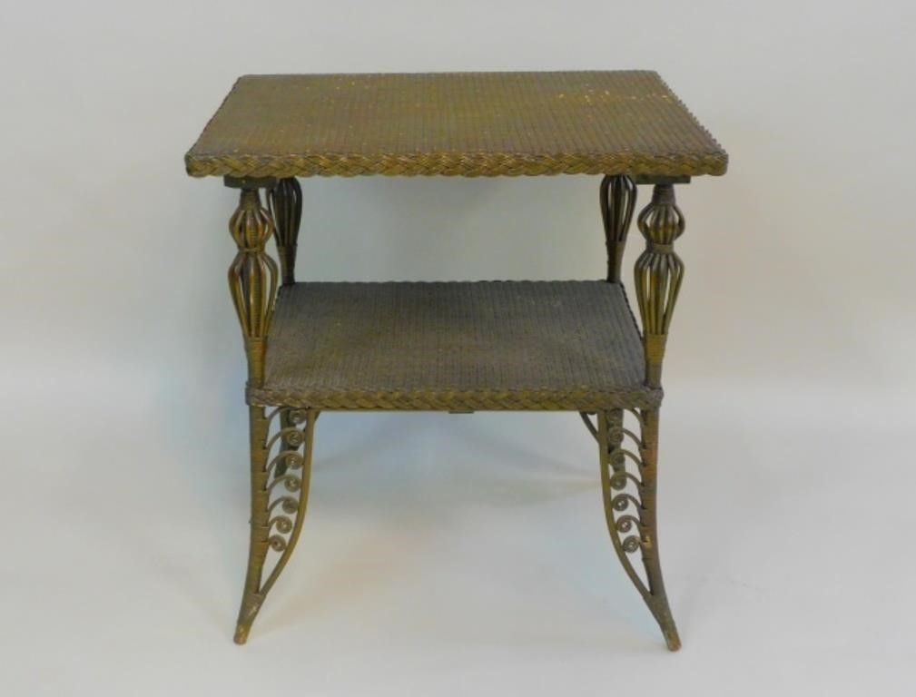 WICKER VICTORIAN PARLOR TABLE  30387e