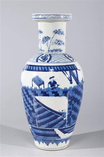 Chinese blue and white porcelain vase