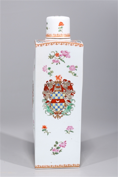 Chinese enameled porcelain famille 303980