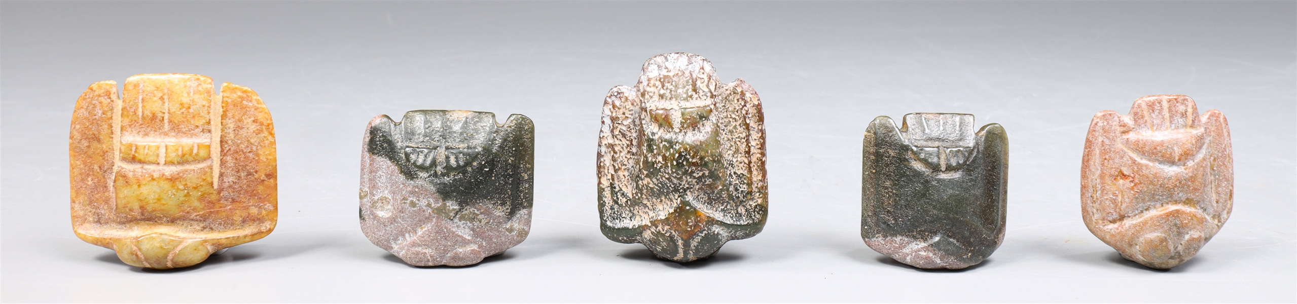 Group of five archaic Chinese style 3039b7