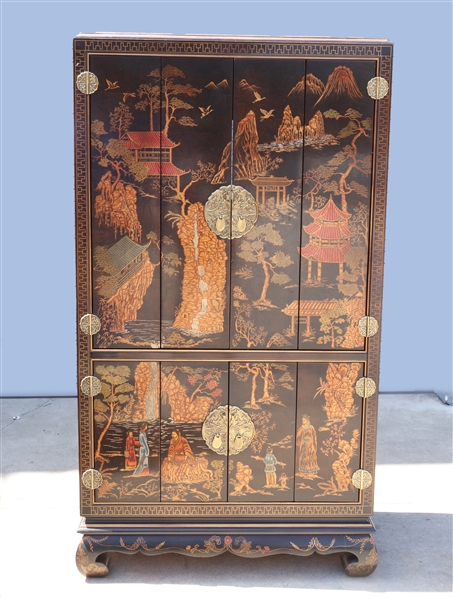 Large Chinese lacquer cabinet;