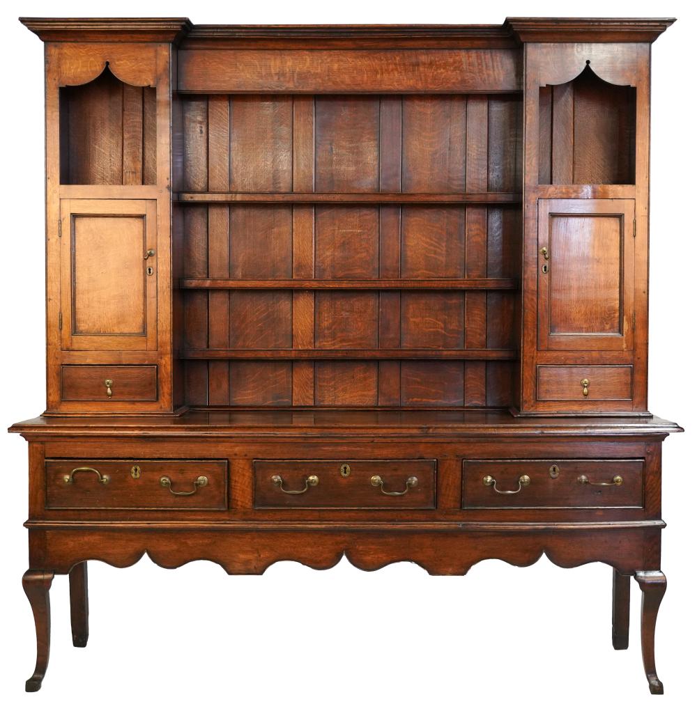 GEORGIAN OAK WELSH CUPBOARDGeorgian