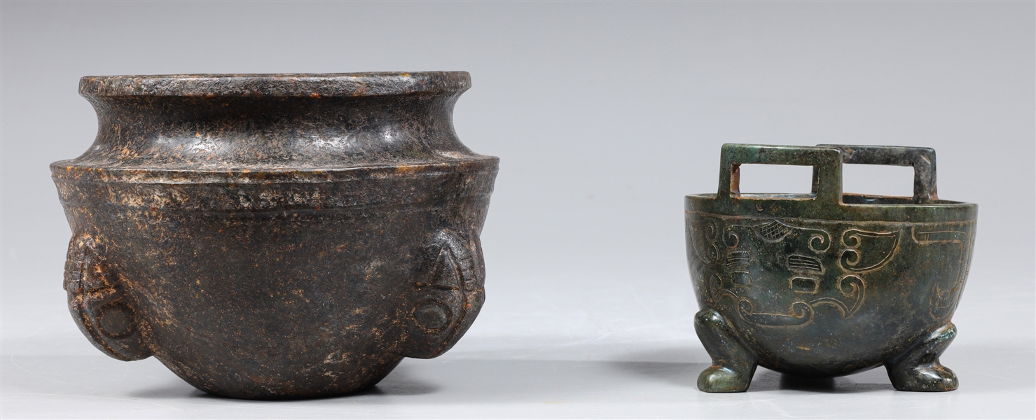 Group of two archaic Chinese style