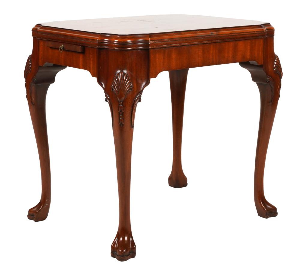 QUEEN ANNE-STYLE MAHOGANY SIDE TABLEQueen