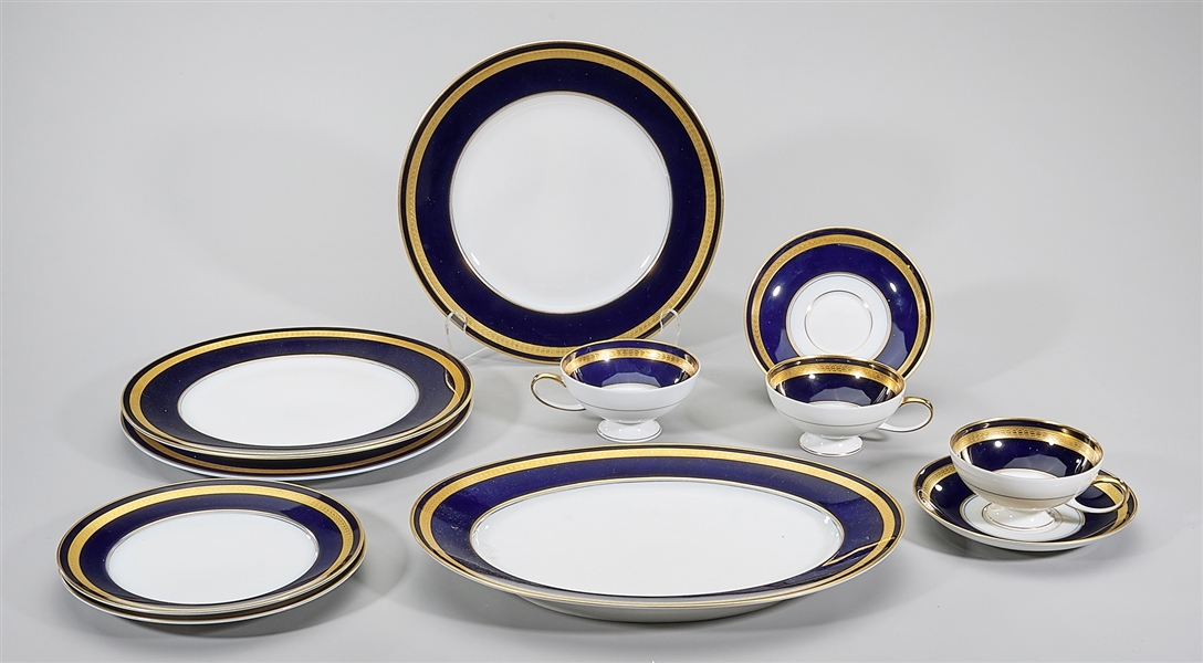 Eleven pieces of Rosenthal china  303dbd