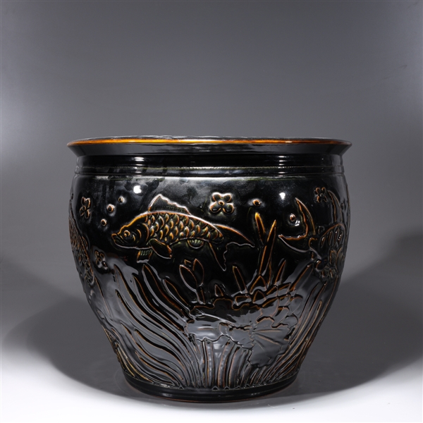 Chinese black glazed porcelain 303f38