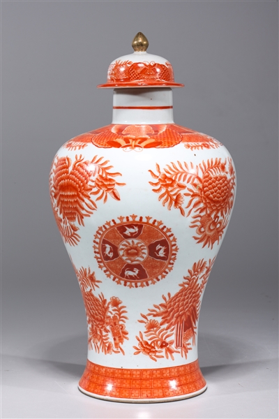 Chinese red and white porcelain 303f65