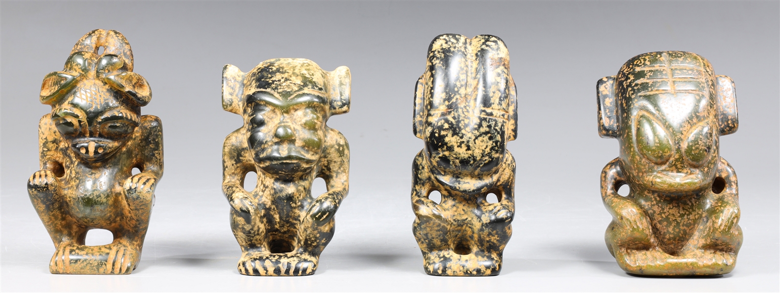 Group of four archaic Chinese style 303fc7