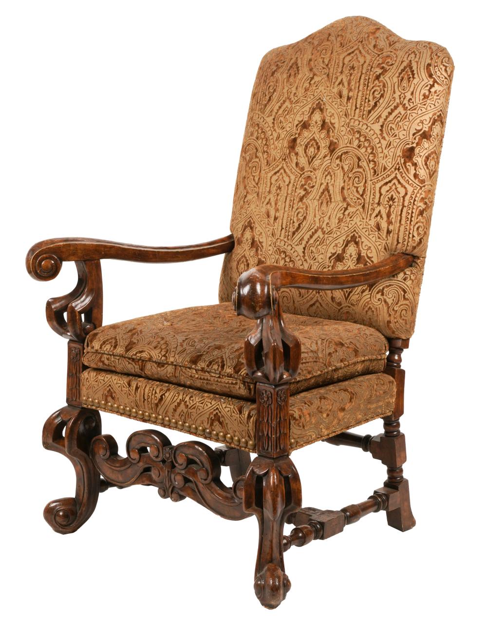 ITALIAN BAROQUE STYLE CARVED ARMCHAIRItalian 3040a3