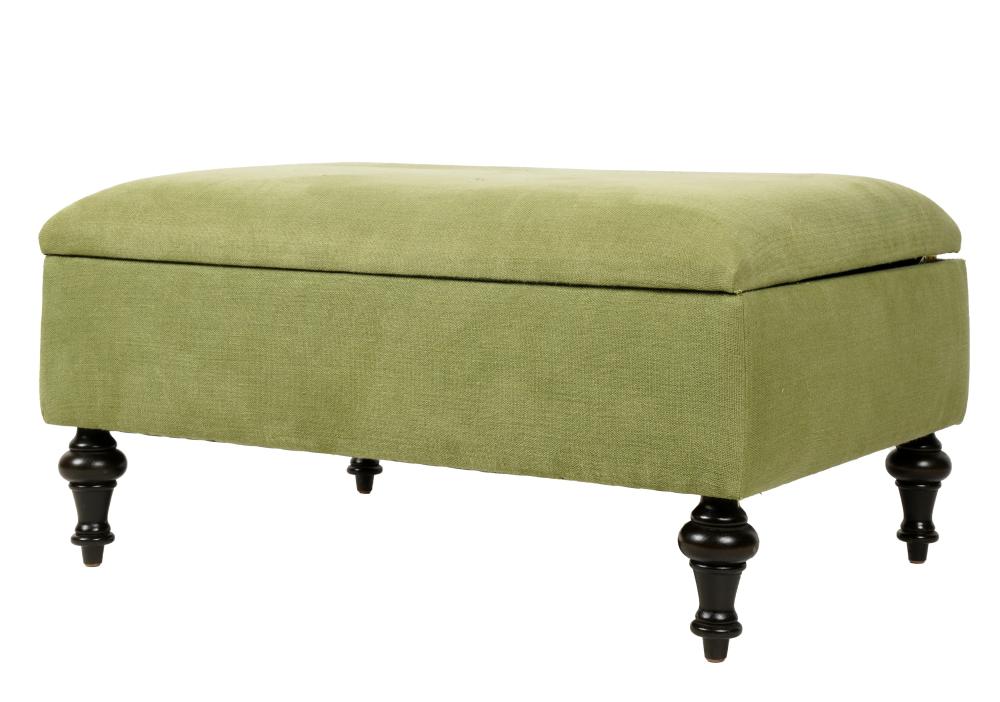 UPHOLSTERED STORAGE BENCHUpholstered 3040f3