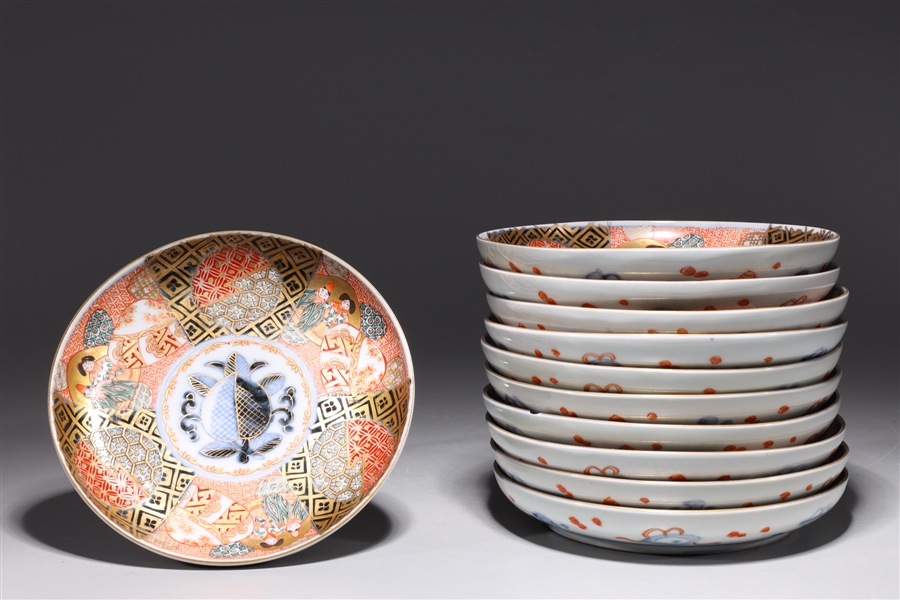 Group of eleven Japanese porcelain