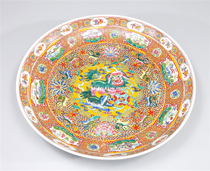 Large Chinese enameled ceramic