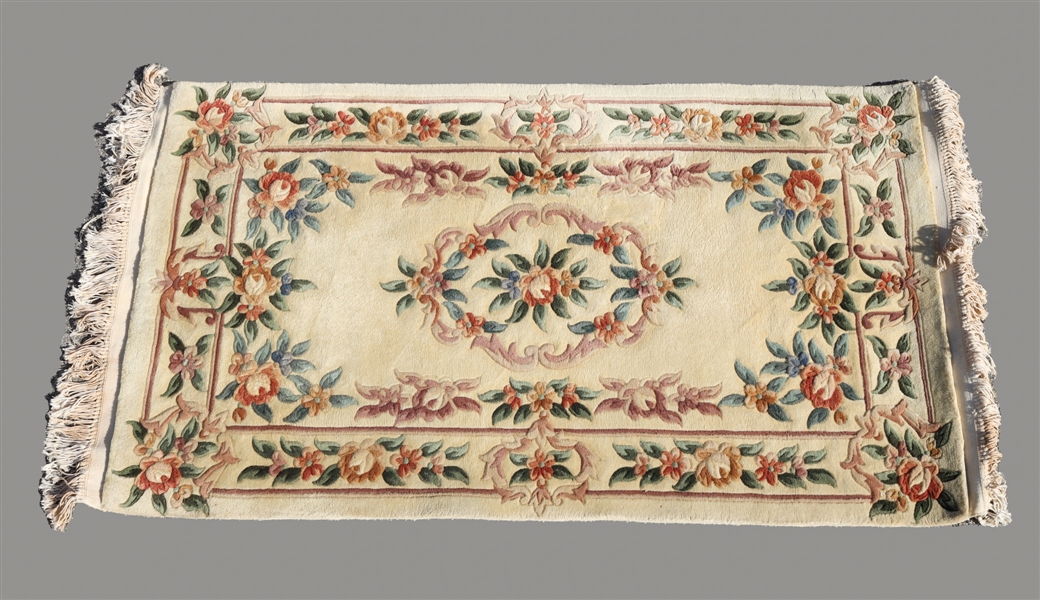 Chinese wool rug as is condition  304172