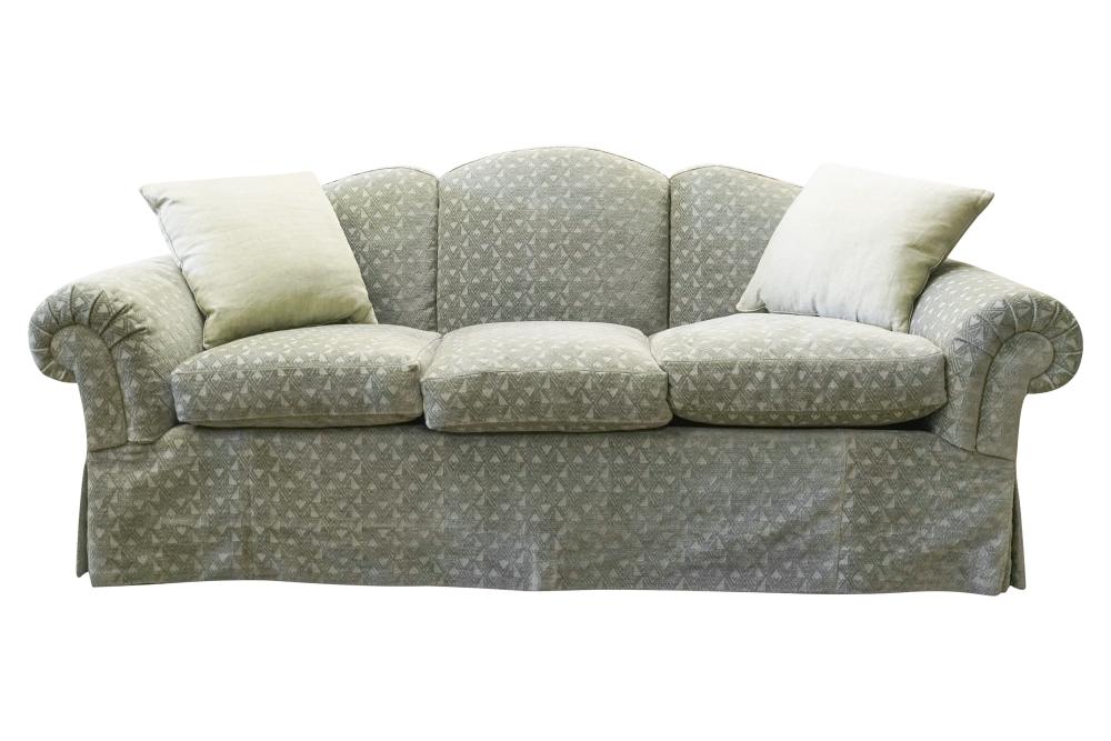 JONAS NEW YORK UPHOLSTERED SOFAJonas 3043c3