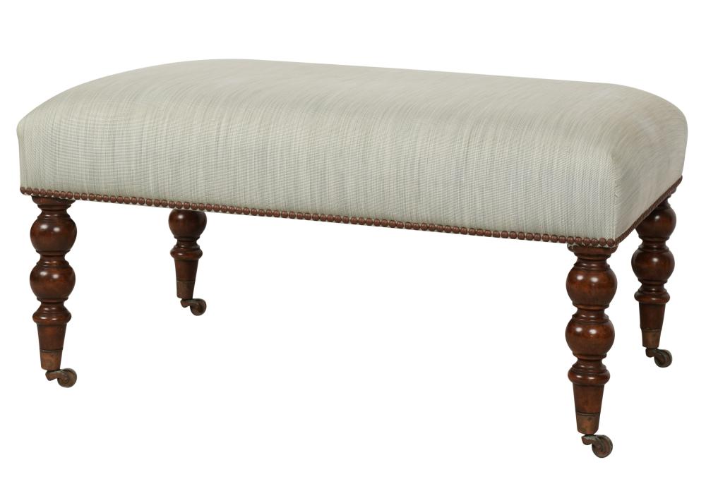 MICHAEL SMITH FIRESIDE BENCH  3043ff