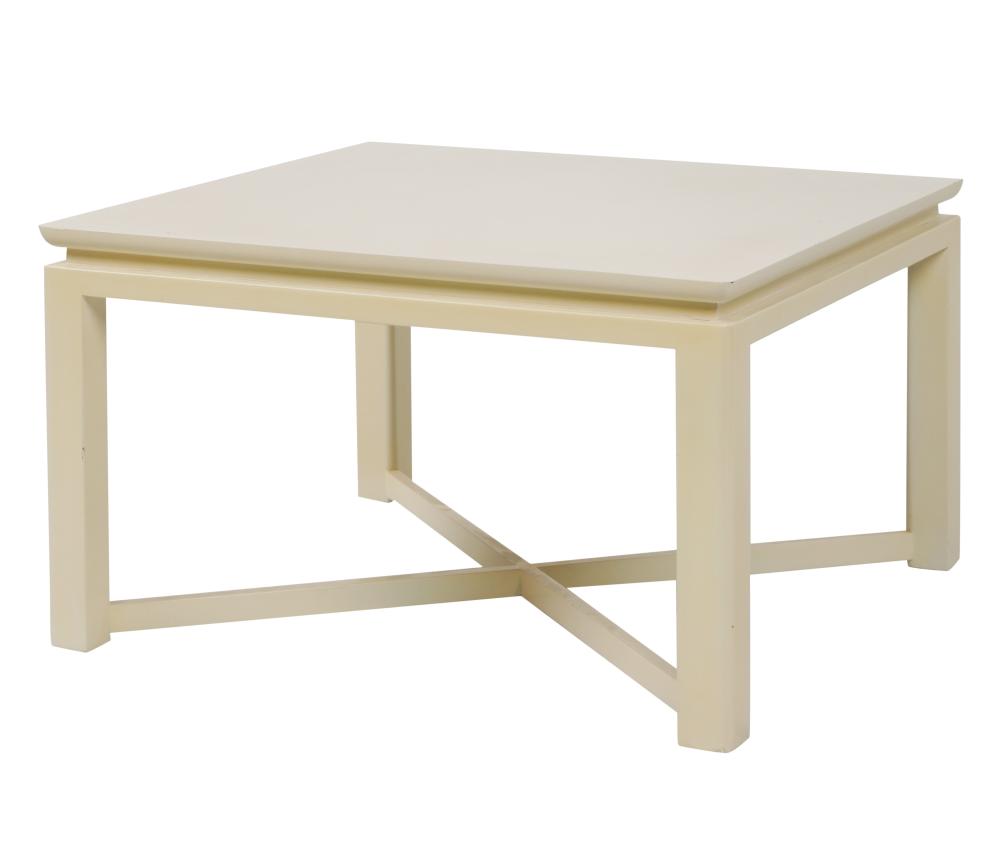 VINTAGE LACQUERED OCCASIONAL TABLEVintage 304437